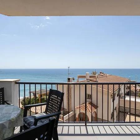 Апартаменты Arce Frontline Seaview