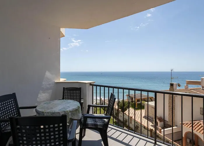 Arce Frontline Seaview * Nerja